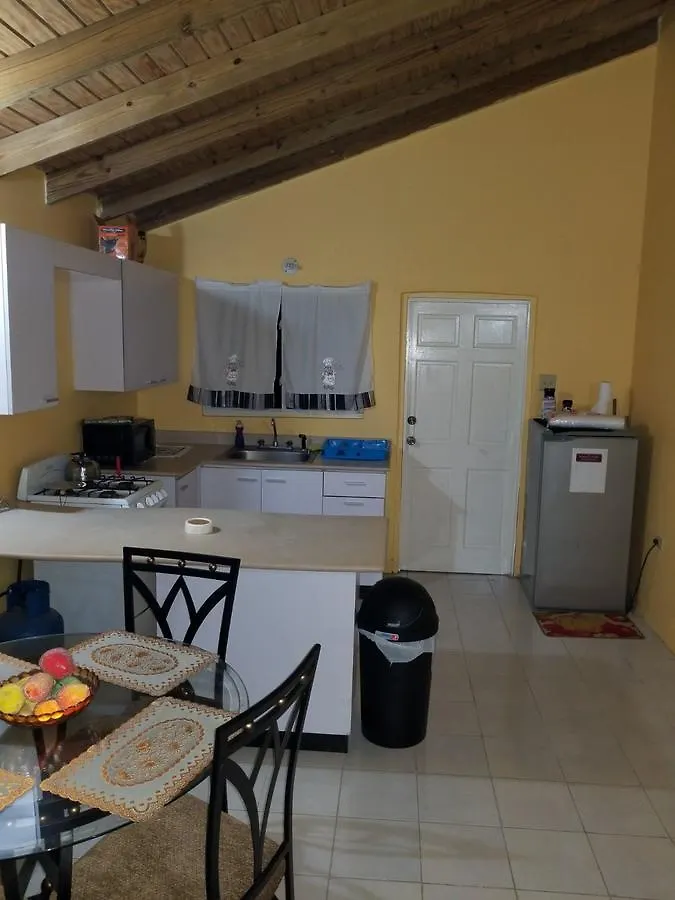 Cozy Getaway In New Harbor Village Old Harbour Holiday home